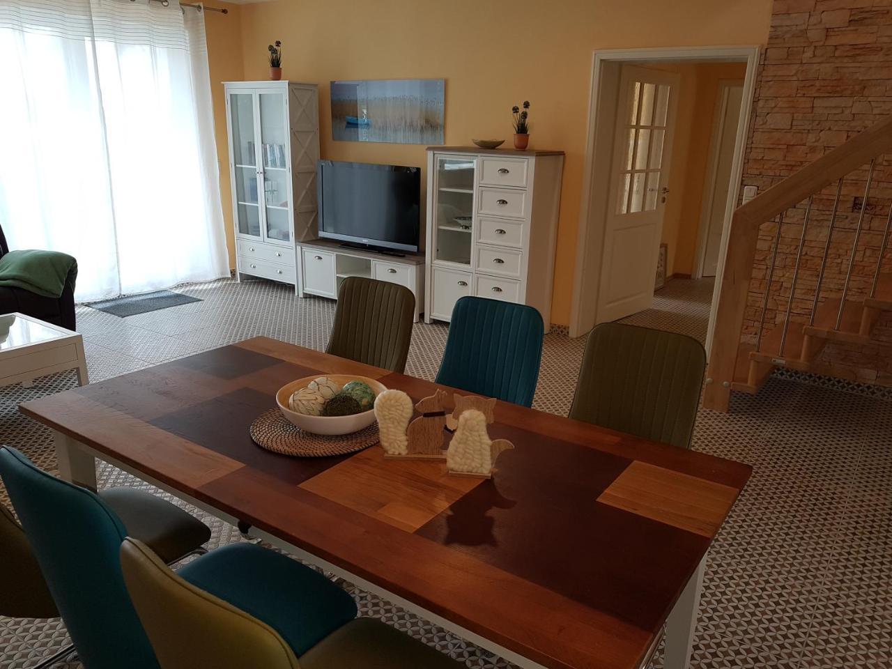Haus Am See Villa Вендиш Риц Екстериор снимка