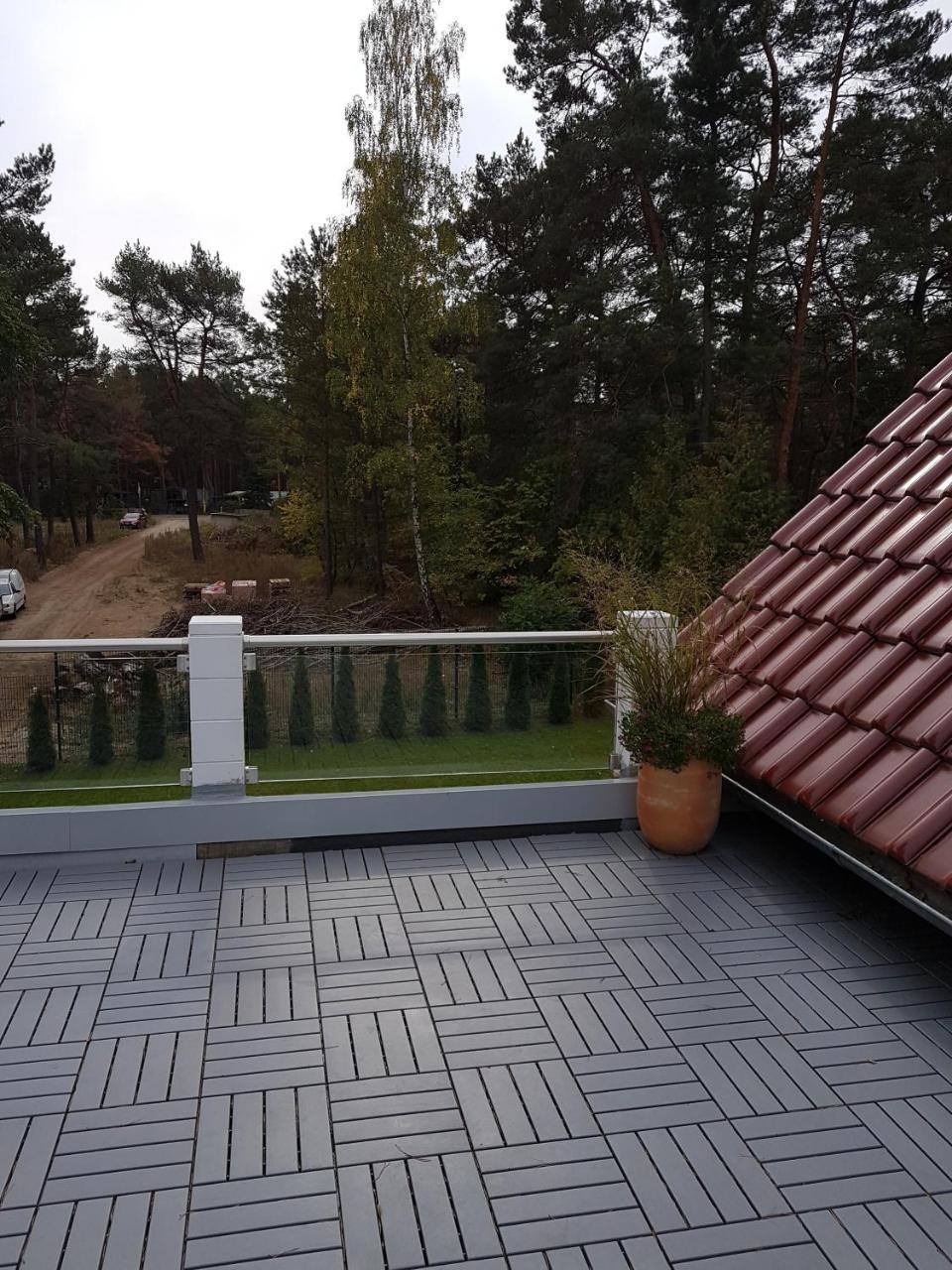 Haus Am See Villa Вендиш Риц Екстериор снимка